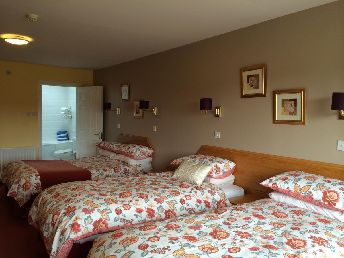 Glenmore House 3* Swords